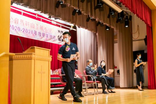 致訓辭 - 李忠民先生
香港體育學院 - 社區關係及市務總監(本校校友)