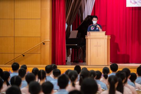 致訓辭 - 李忠民先生
香港體育學院 - 社區關係及市務總監(本校校友)